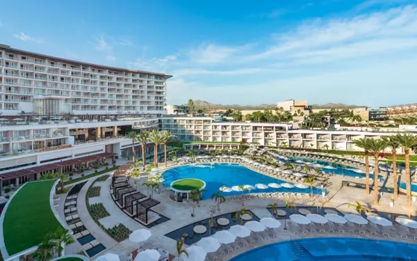Le Blanc Spa Resort Los Cabos — destination for your private SJD transfer