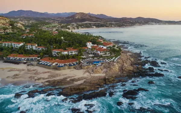 Palmilla — destination for your private SJD transfer